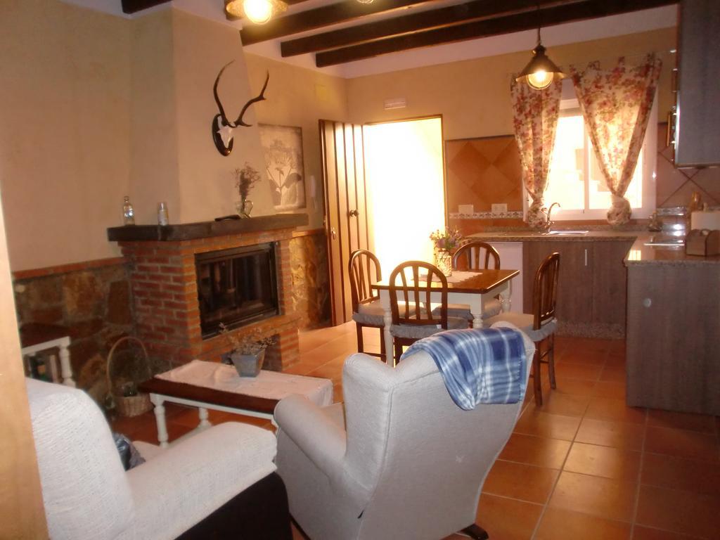 Casa Rural Sierra De Coripe Apartment Ngoại thất bức ảnh