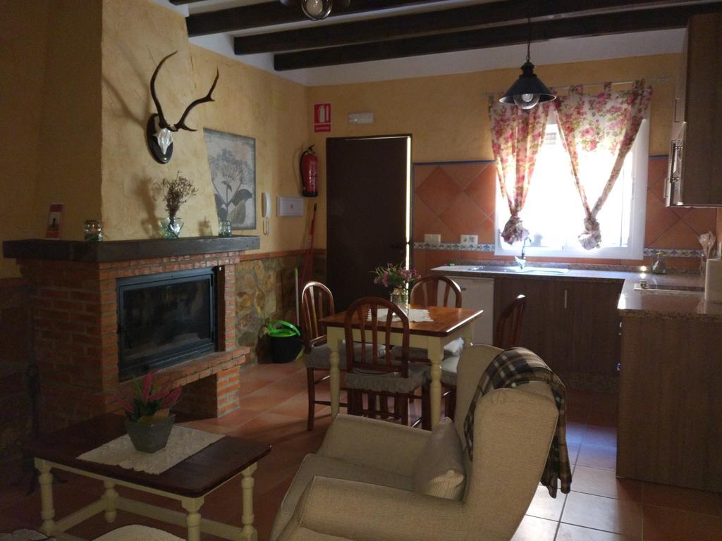 Casa Rural Sierra De Coripe Apartment Ngoại thất bức ảnh